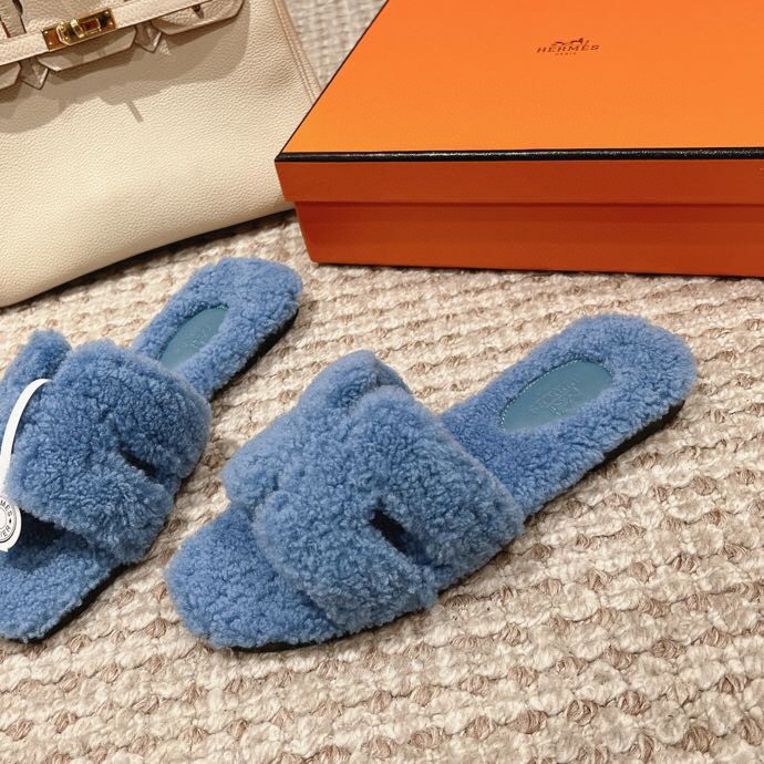 Hermes Slippers